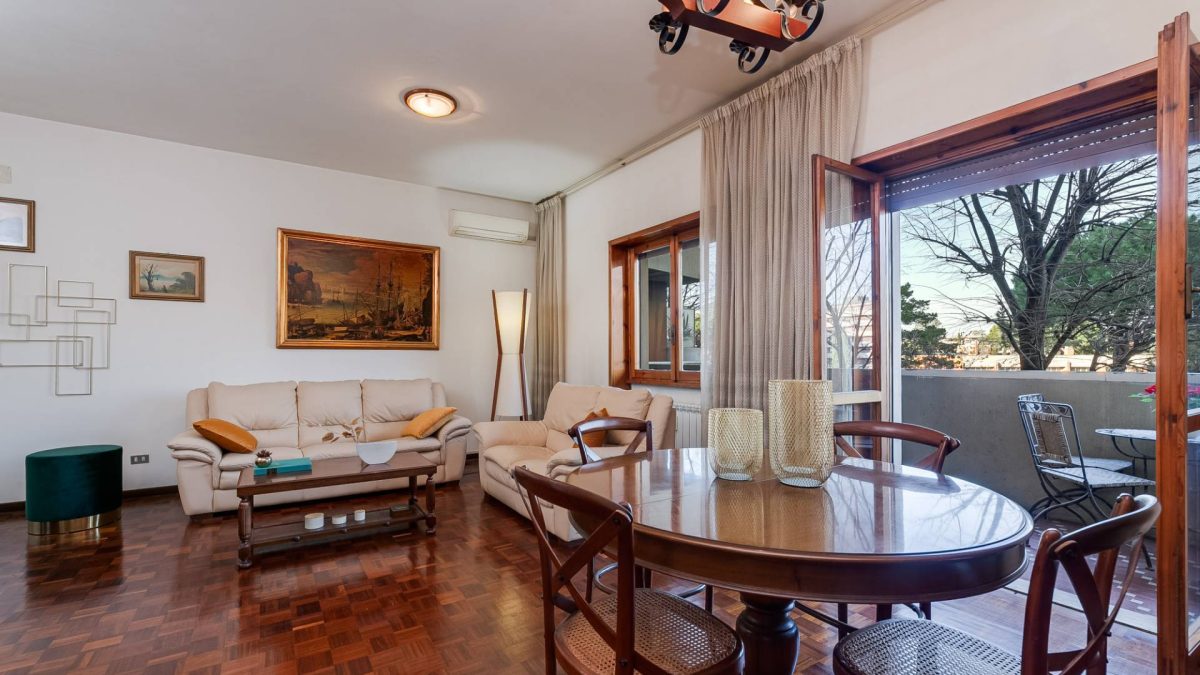 Piazza Lodovico Cerva