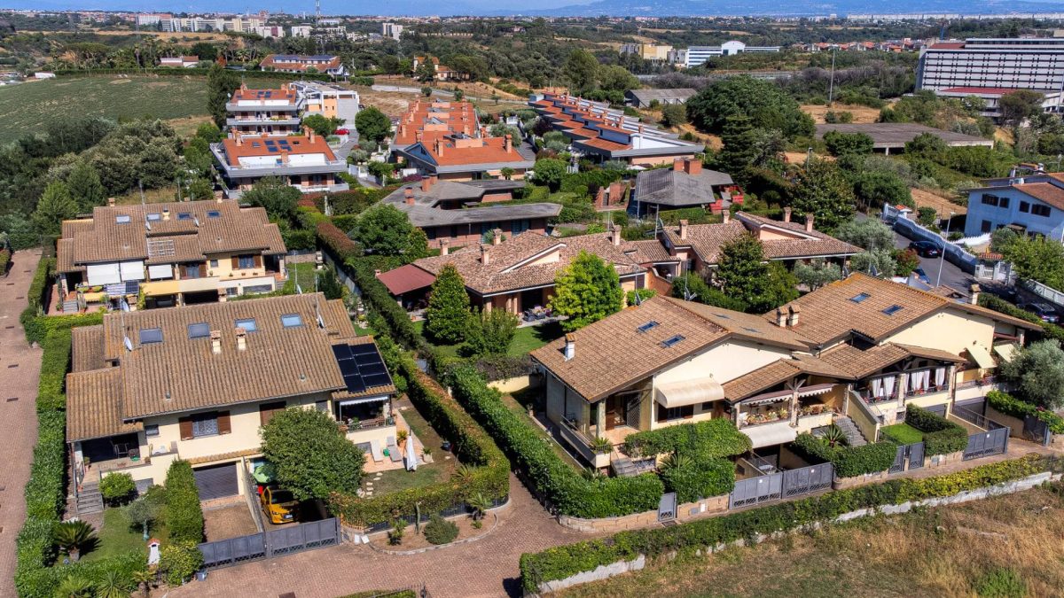 Via Francesco Severi