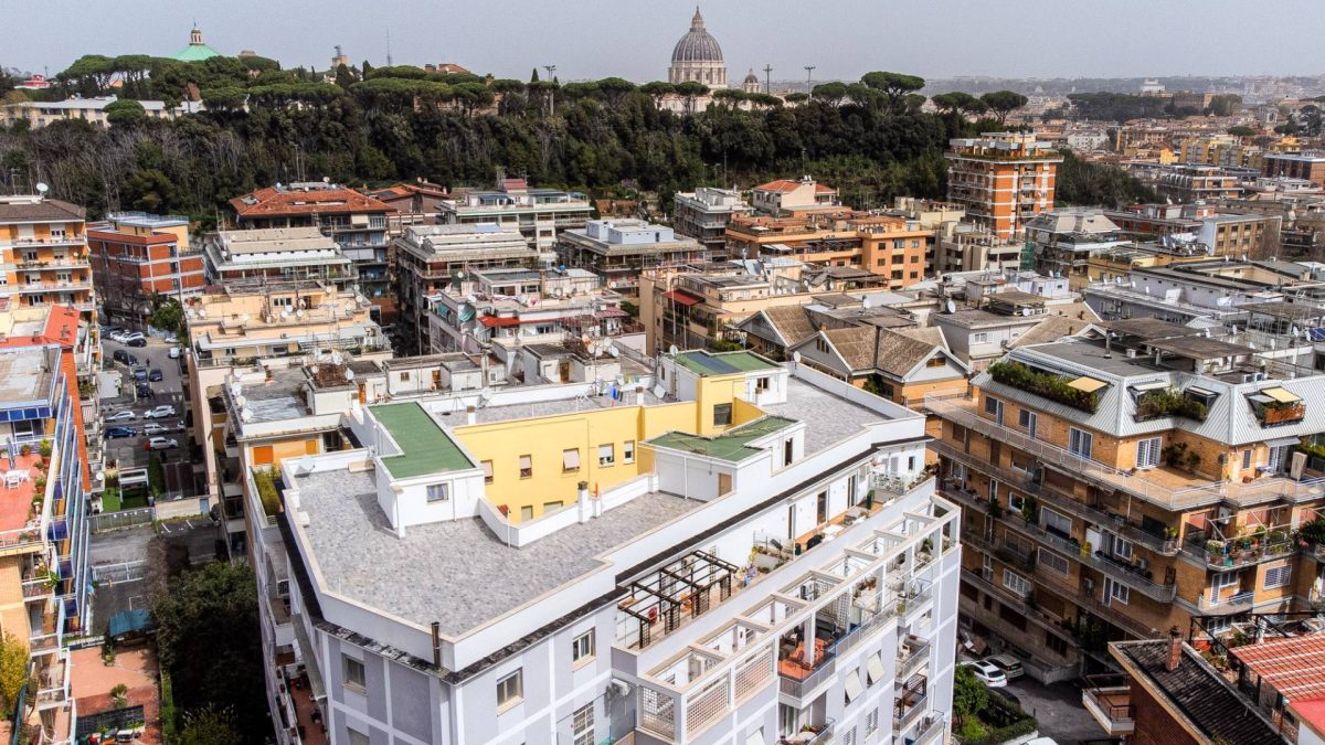 Via Agostino Valiero