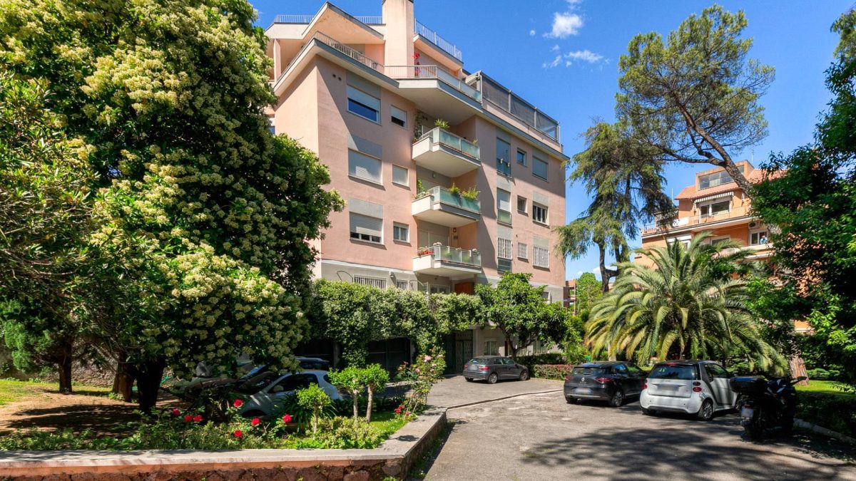 Via Dei Colli Della Farnesina